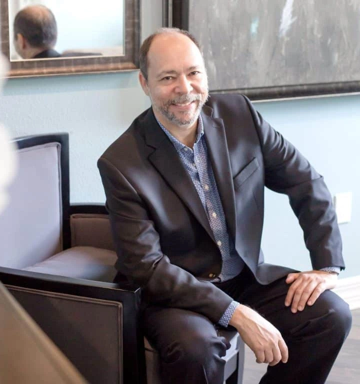 Carlos Acosta, Real Estate y Desarrollo de Negocios